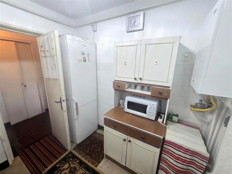 Apartament cu 2 camere semidecomandat în Ultracentral