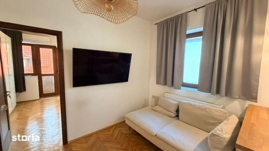 Apartament cu 2 camere în Centrul Civic
