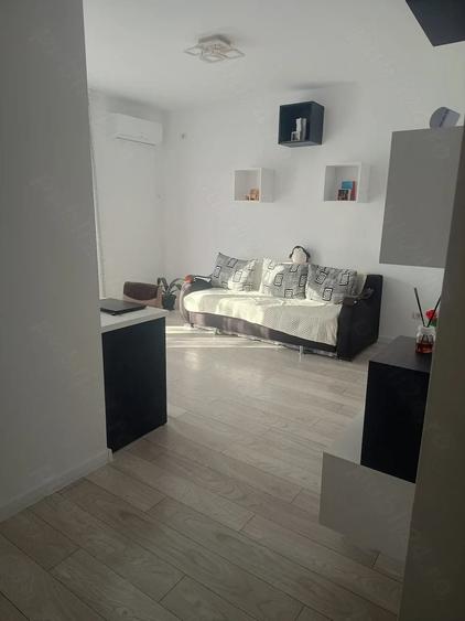Apartament cu 2 camere decomandat, mobilat în Giroc