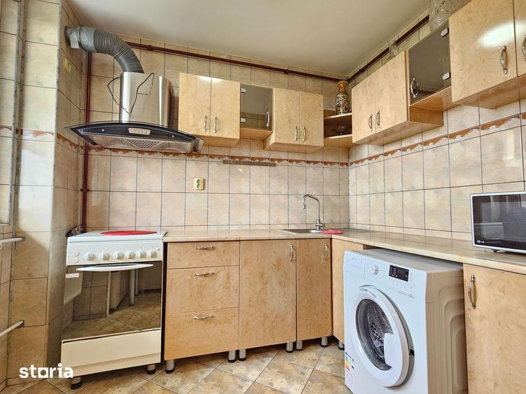 Apartament cu 2 camere semidecomandat, mobilat în Grivița