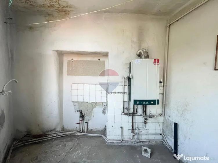 Casa cu 3 camere de vanzare in zona centrala comison 0... - Reghin (Mures) - 16