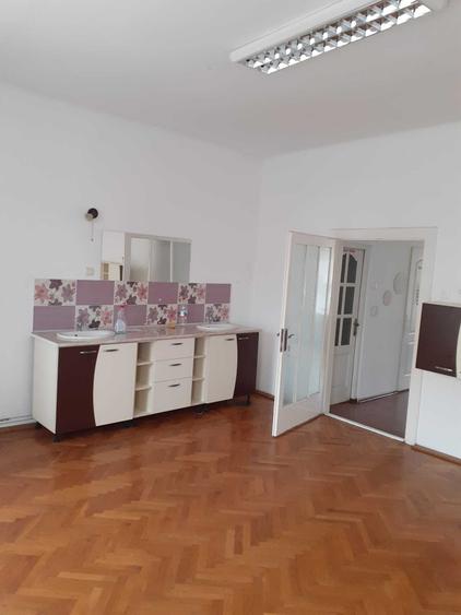 Spațiu comercial, de 40 mp, în Ultracentral