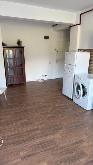 Apartament cu 2 camere decomandat în Florești