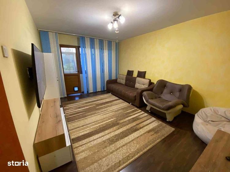 Apartament cu 3 camere decomandat în Alecu Russo