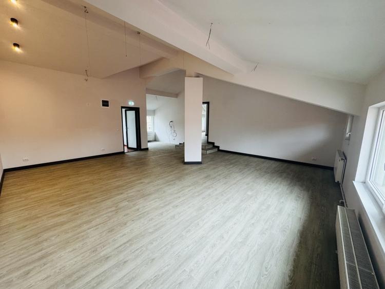 Spațiu comercial, de 143 mp, în Lipovei