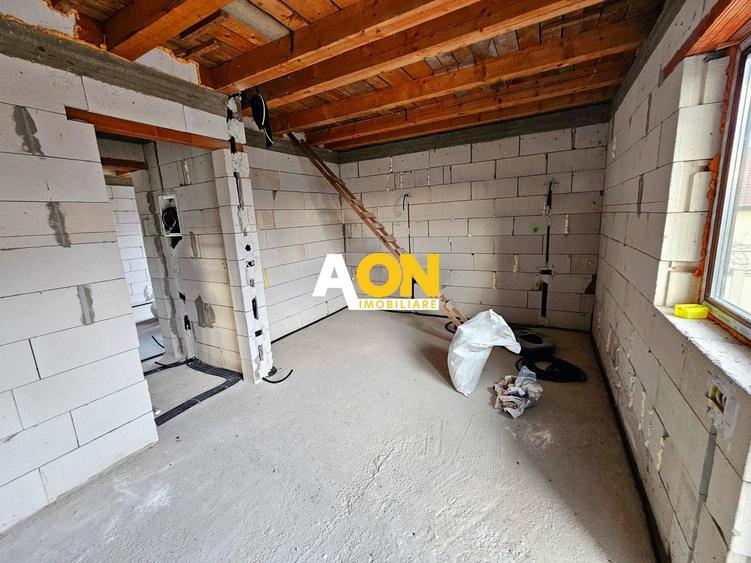 Casă individuală cu 5 camere cu Canalizare în Ampoi 3