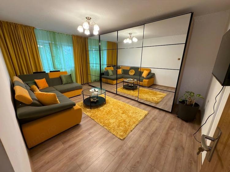 Apartament cu 2 camere decomandat în Girocului