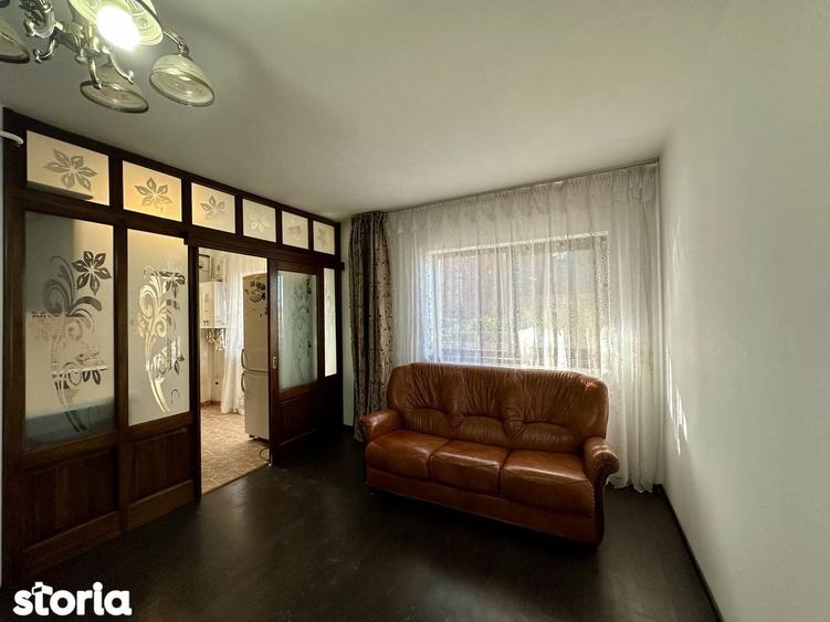 Apartament cu 3 camere în Bucium