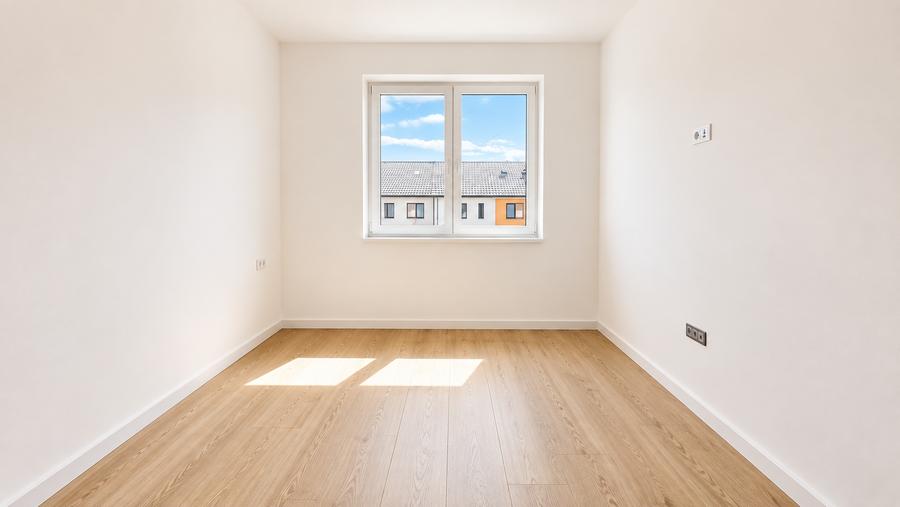 Apartament cu 3 camere decomandat în Giroc