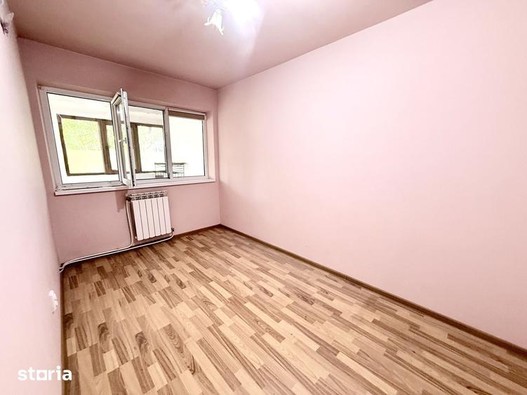 Apartament cu 3 camere semidecomandat în Gării
