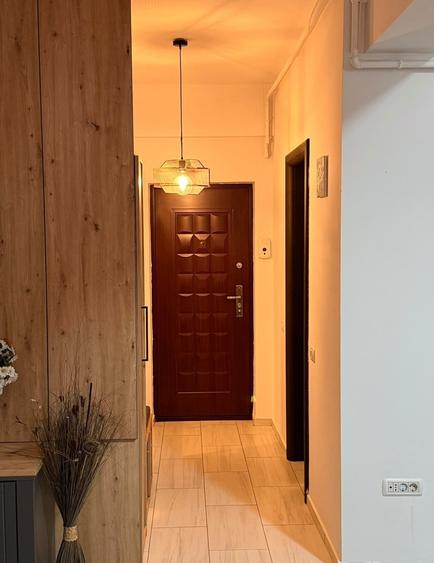Apartament cu 2 camere semidecomandat în Chiajna
