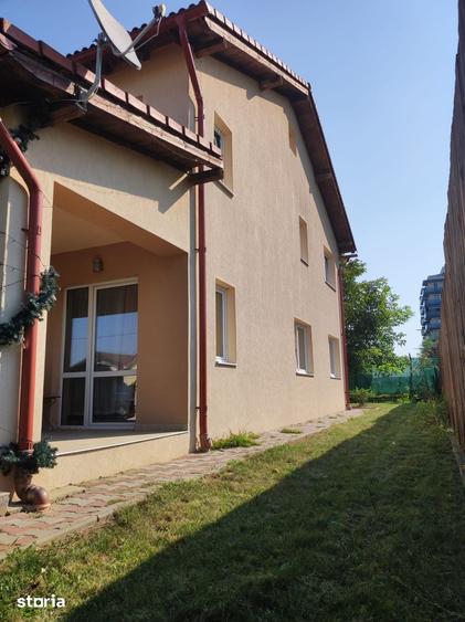 Casă cu 4 camere cu Teren 420 Mp în Gheorgheni
