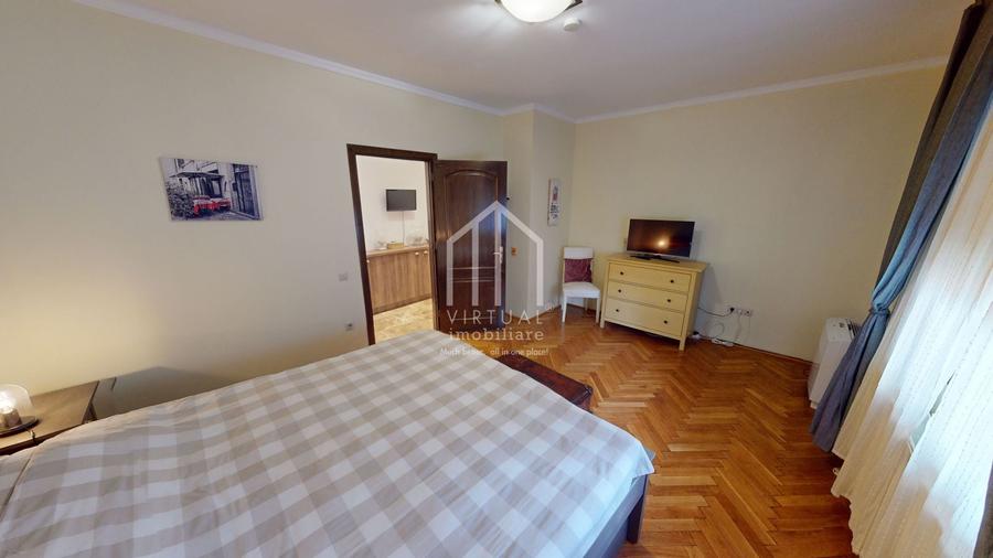 Apartament cu 3 camere semidecomandat, mobilat în Ultracentral