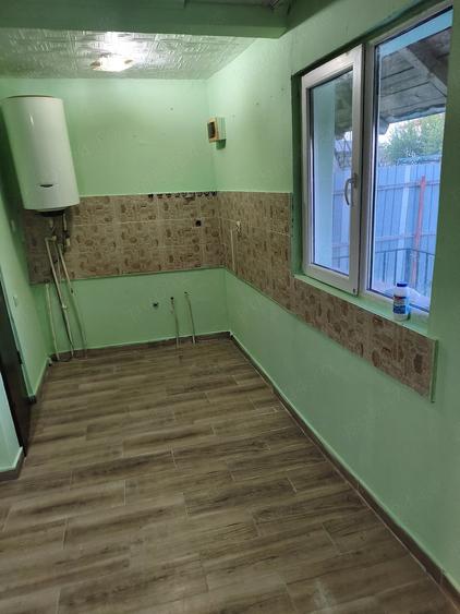 Teren de 500 mp, în Hințești