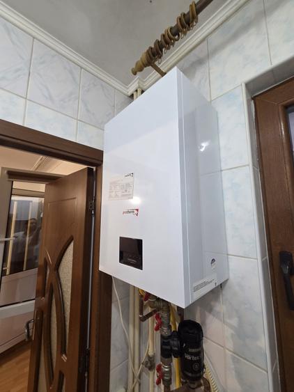 Apartament cu 2 camere semidecomandat, mobilat în Alexandru cel Bun
