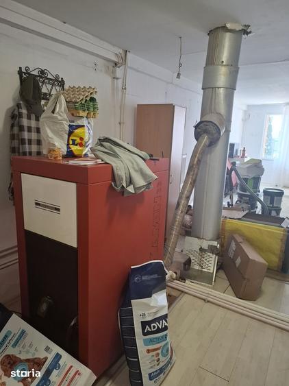 Casă cu 4 camere cu Teren 1000 Mp în Letea Veche