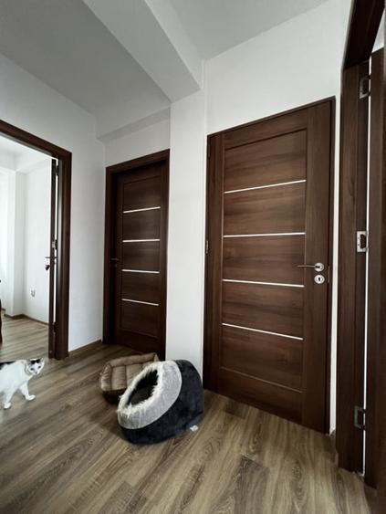 Duplex cu 4 camere cu Canalizare în Florești