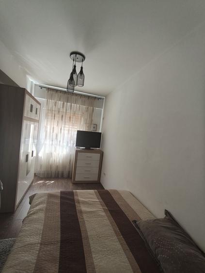 Apartament cu 2 camere semidecomandat în Chiajna