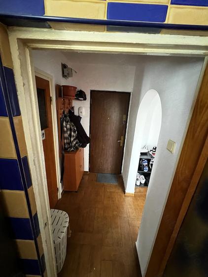 Apartament cu 2 camere semidecomandat în Ozana
