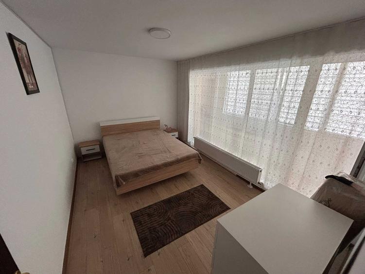 Apartament cu 2 camere decomandat în Florești