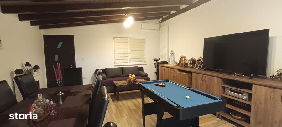 Casă cu 5 camere cu Teren 360 Mp în Calea București