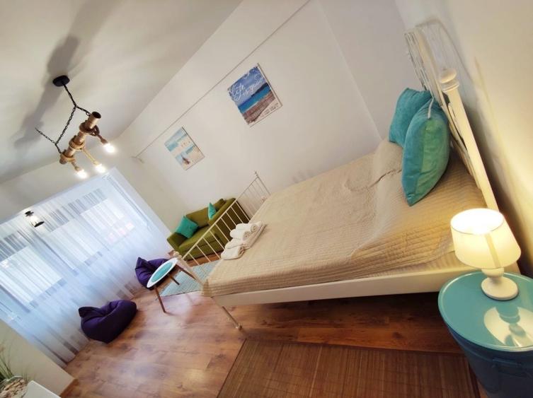 Inchiriere Ap. 2 camere Mamaia Nord (vis-a-vis de Nayino Hotel) - 5