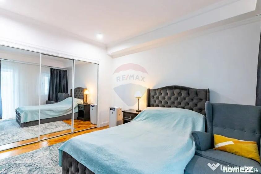 Casă cu 6 camere cu Teren 140 Mp în Tineretului