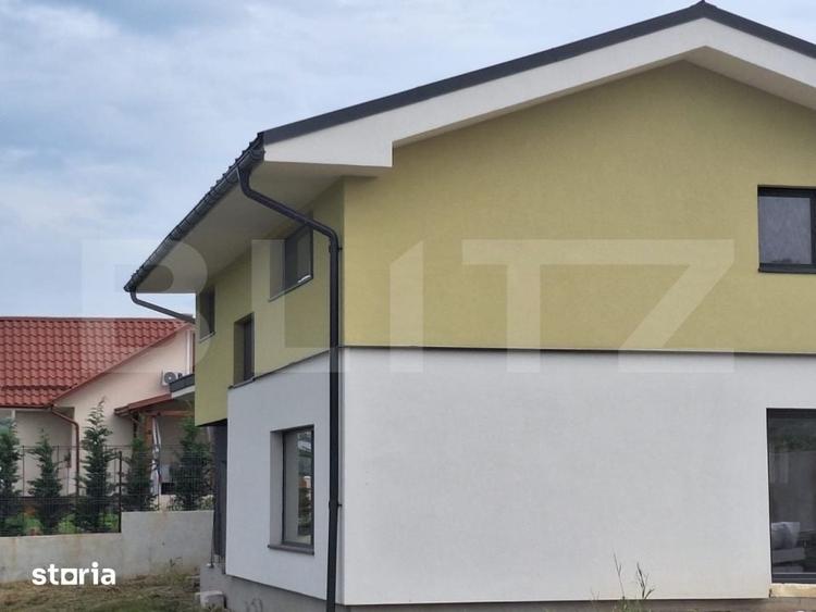 Casă cu 5 camere cu Teren 630 Mp în Sava