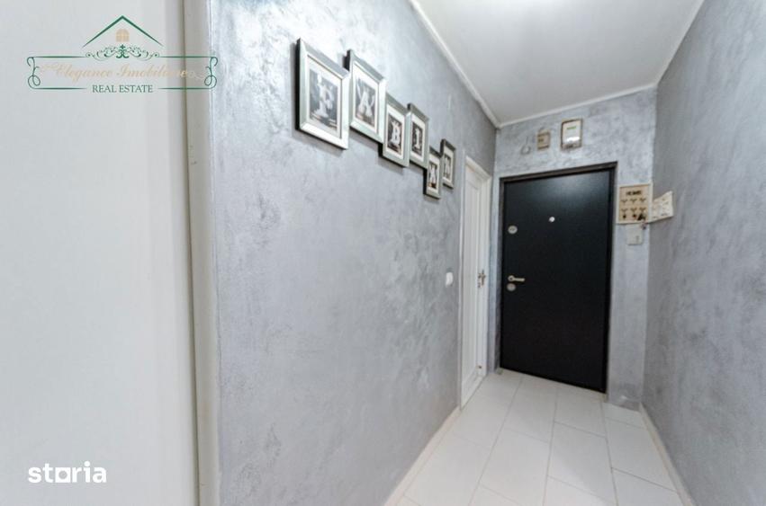Apartament cu 3 camere semidecomandat în Central