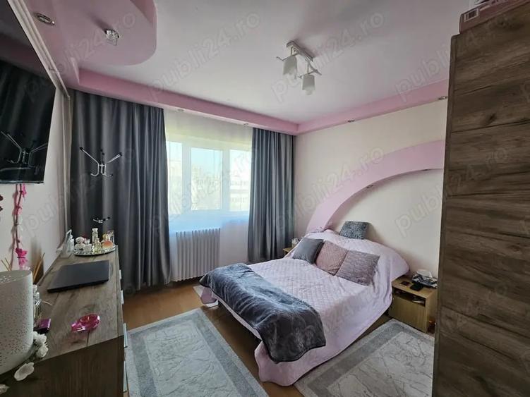 Apartament cu 2 camere semidecomandat în Dacia