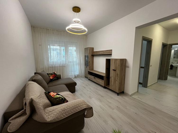 Apartament cu 2 camere decomandat în Militari