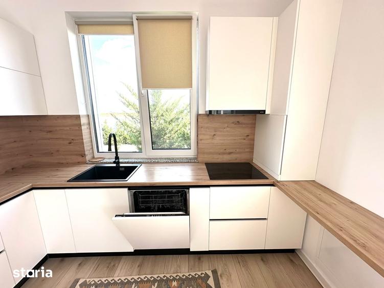 Casă cu 4 camere cu Teren 500 Mp în Corbeanca