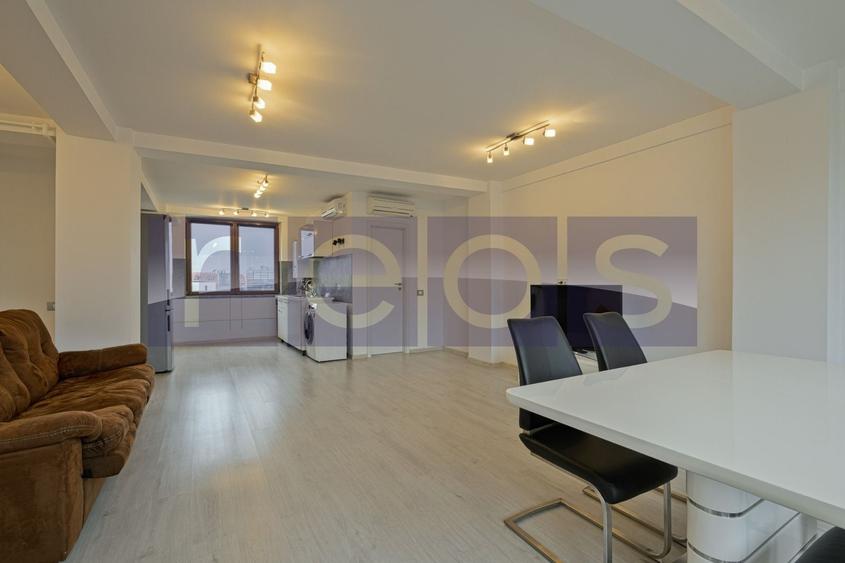 Apartament cu 4 camere decomandat, mobilat în Floreasca