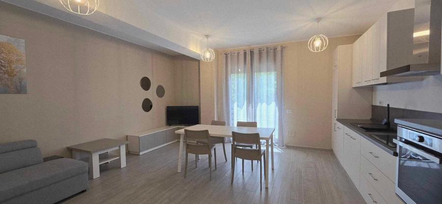 Apartament cu 2 camere nedecomandat în Central