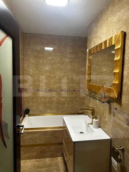 Apartament cu 3 camere semidecomandat, mobilat în Mănăștur