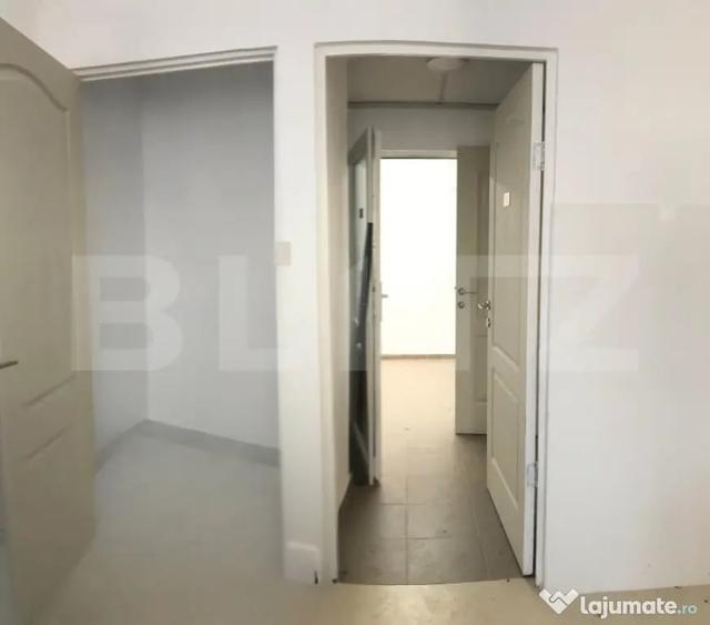 Casă cu 4 camere cu Teren 1000 Mp în Central