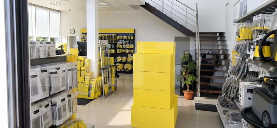 Spațiu comercial, de 413 mp, în Oncea