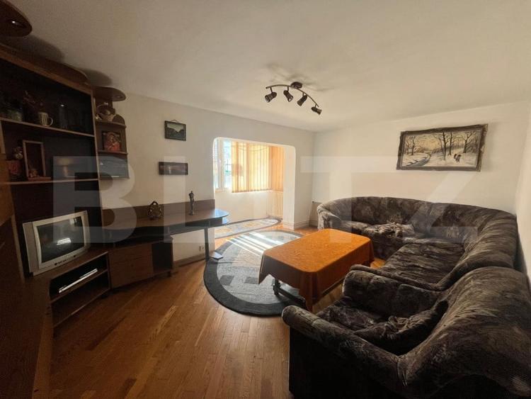 Apartament 3 camere, decomandat, parter,  zona Sens Vechi - 2