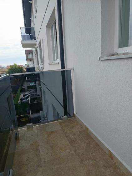 Apartament cu 2 camere decomandat, mobilat în Central