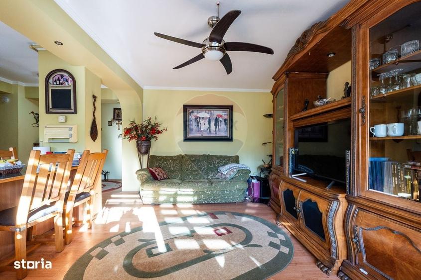 Apartament cu 3 camere în Valea Muscelului