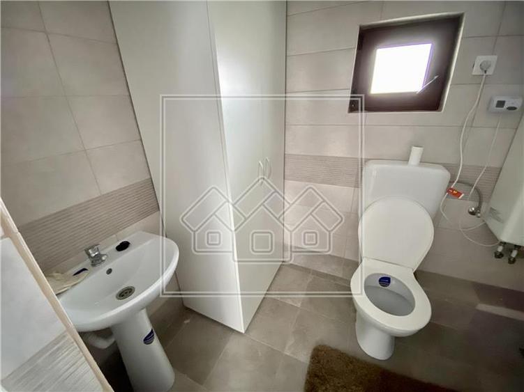 Hotel/Pensiune, de 200 mp, în Terezian