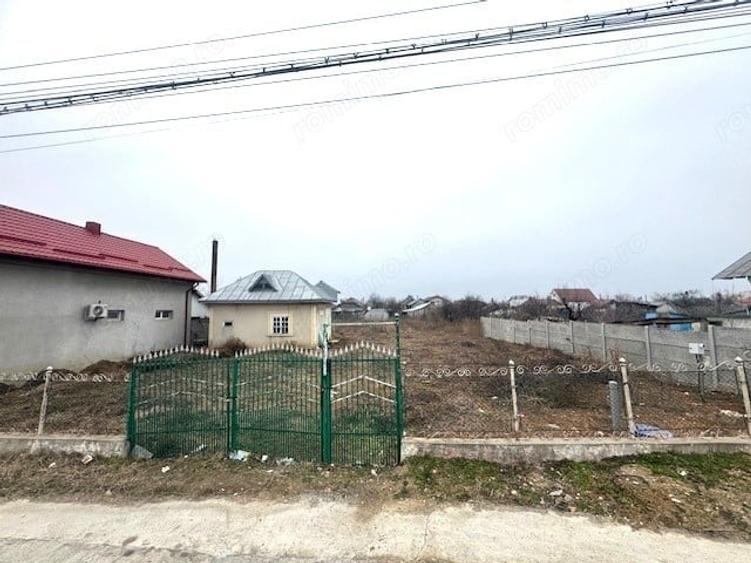 Casă cu 1 camere cu Teren 1142 Mp în Curtișoara