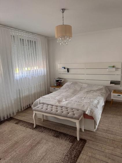 Casă cu 4 camere în Satu Mare