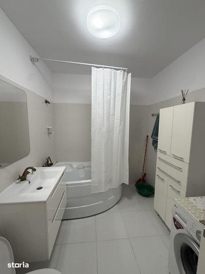 Apartament cu 2 camere semidecomandat în Florești