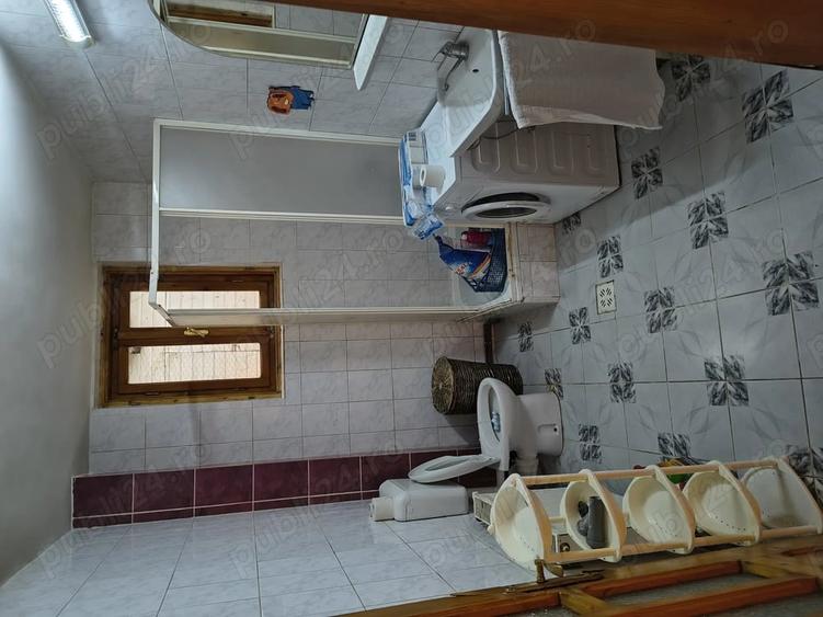 Casă cu 4 camere cu Teren 1000 Mp în Central