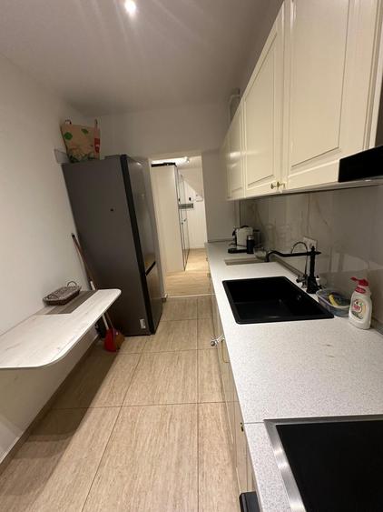 Apartament cu 2 camere decomandat în Tunari