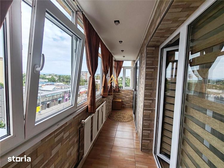 Apartament cu 2 camere decomandat în Republicii