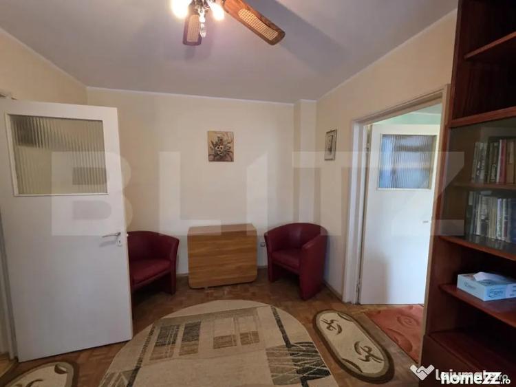 Apartament cu 2 camere semidecomandat în Micro 19