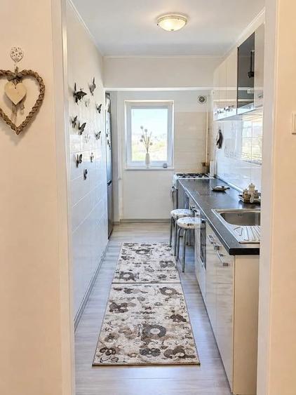 Apartament cu 2 camere decomandat în Găvana