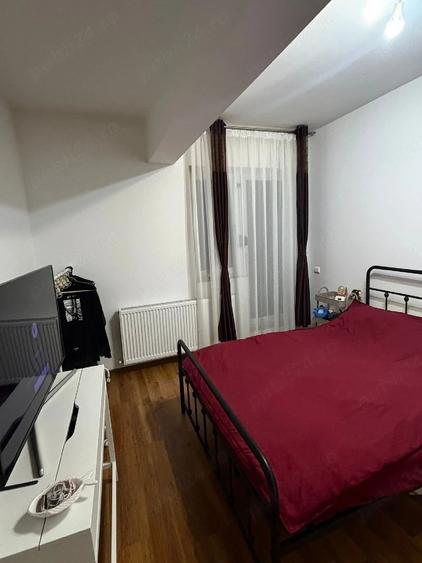 Apartament cu 2 camere decomandat în Titan